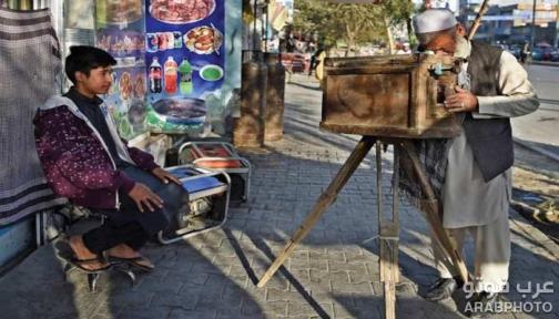 الحاج ميرزمان تاريخٌ من التصوير الصندوقي-المقال الاسبوعي لجائزة حمدان